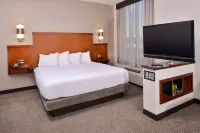 Hyatt Place Garden City Hotels in East Garden City