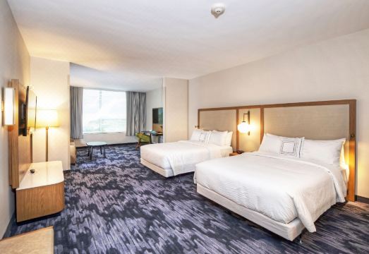 페어필드 인 & 스위트 바이 메리어트 오타와 에어포트