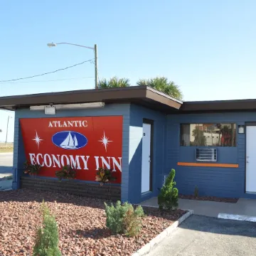 Atlantic Economy Inn Отели рядом с достопримечательностью «Торговый центр Destination Daytona»