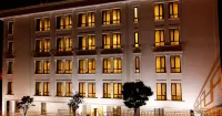 Zin D Home Otel Cekmeköy Hotel in zona Hirka-i Serif Cami