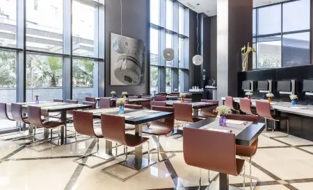 Ilunion Aqua 4 Отели в г. Валенсия