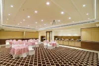 Hotel Dolphin International Hotels in Varanasi