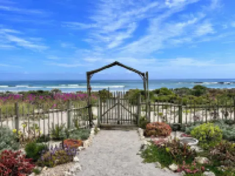 Baywatch Paternoster - the Cottage Hotels in Paternoster