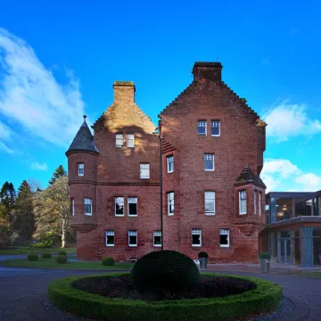 Fonab Castle Hotel Отели в г. Питлохри