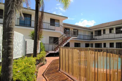 Gold Coast Inn