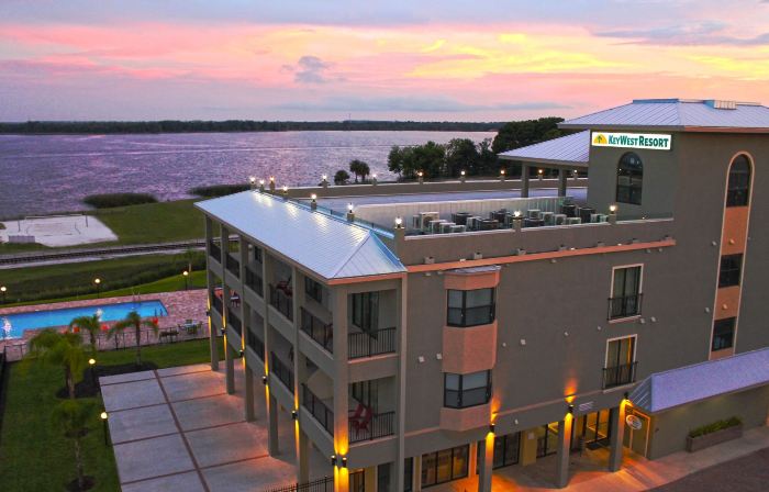 The Citrus on the Lake