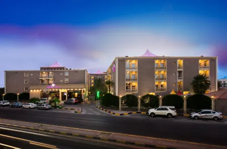 Boudl Gardenia Resort Отели рядом с достопримечательностью «Yukids Island»