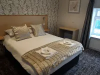 The Queens Head Hotels in 