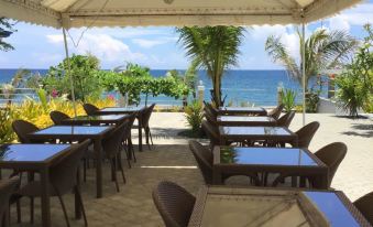 EM Royalle Hotel & Beach Resort - Hizvo