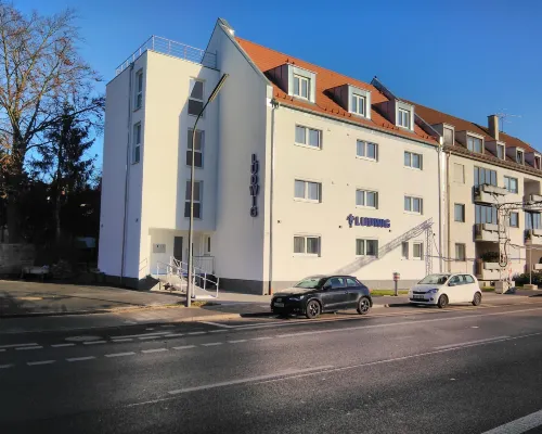 Hotel Ludwig Hotels near Allach - Untermenzing