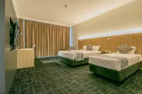 Opal Cove Resort Hotels in Korora