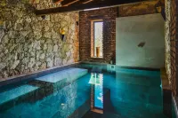 Zornitza Family Estate Relais & Chateaux - avec sources thermales