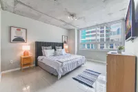 Modern Condos in Midtown Miami Hotels in Design District