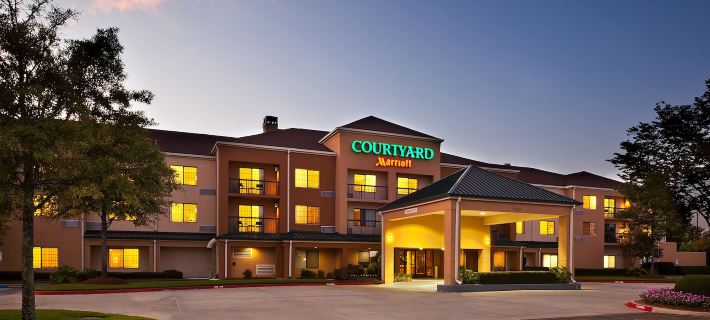 Courtyard by Marriott Baton Rouge South Hotels in Baton Rouge