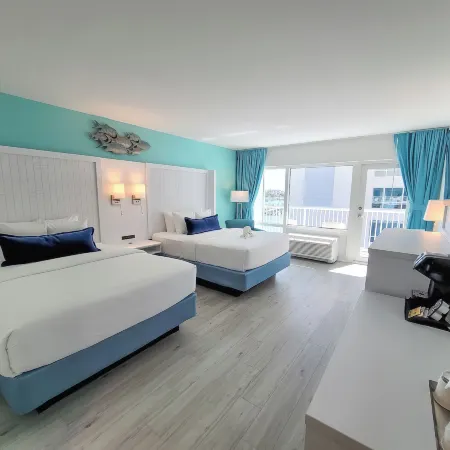 ChartHouse Clearwater Beach Marina Hotel
