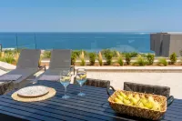 Luxury Villa Aqua with 2 Private Pools