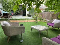 Lemon Tree Guest House Hoteles en Tiana