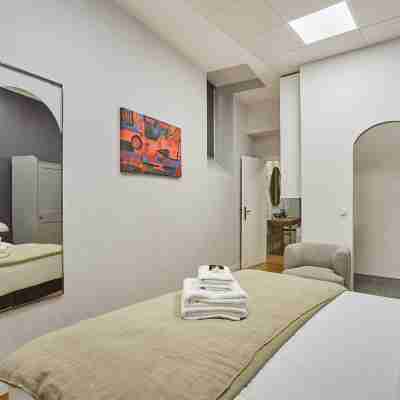 Superb Apartment 3 Bedrooms Center of Paris Rooms