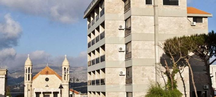 One to One Hotel & Apartments Hotels in Matn