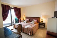 Miramare Apartments&Suites - piscina