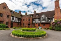 Hogarths Stone Manor Hotels in Stone
