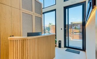 Capital Luxury Suites