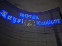 โรยัล บูทีค