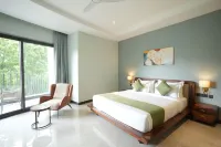 The Qualia Resort Club & Brewery Hotels in Kamlod