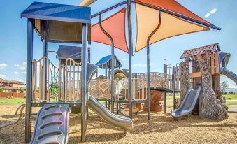 Paradise Poolhouse Stg-3800