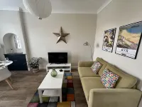 Prestwick Kingb PetsOk Freep Wifi Tv Hotels in Monkton