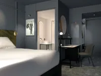 克拉特夫舊城雅高TRIBE飯店 Face and Body Institute附近的飯店