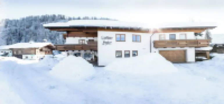 Landhaus Huber Hotels in Gemeinde Altenmarkt im Pongau