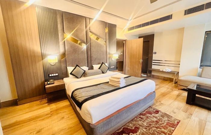 Hotel Holiday International