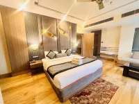 Hotel Holiday International