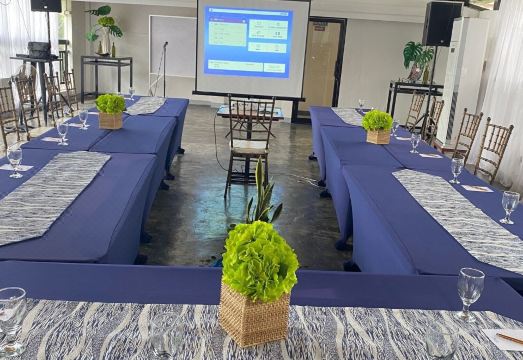 화이트 브리즈 팔라완 부티크 호텔