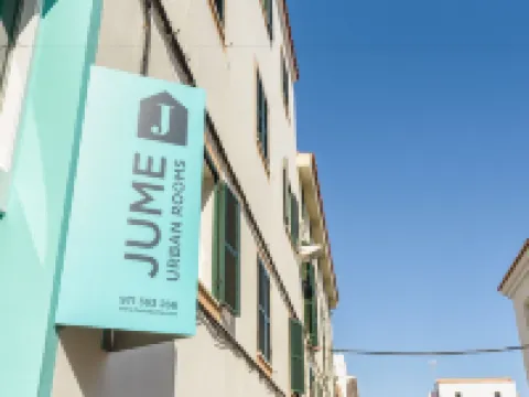 Hostal Jume - Urban Rooms Hoteles en Mahón