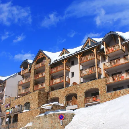 Résidence Mer & Golf Tourmalet Отели рядом с достопримечательностью «Канатная дорога Пик-дю-Миди»