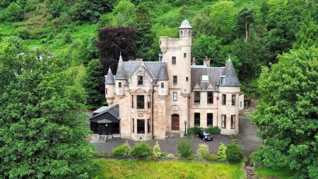 Broomhall Castle Hotel Отели рядом с достопримечательностью «Университет Стерлинг»