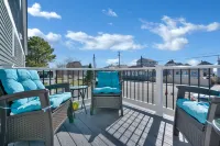 Captivating Marsh Views and Beach Proximity - Stunning Family Retreat