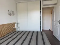 Magnificent T2 in the Heart of Cavalaire, 4 ' Walk from the Beaches of the Center