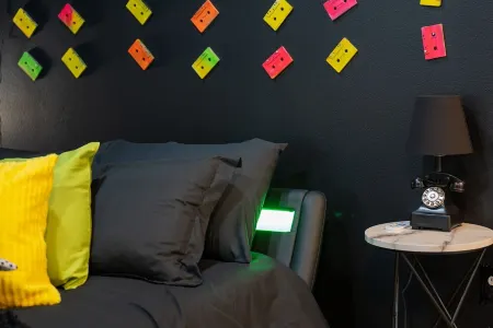 Retro Loft in downtown Des Moines with Terrace, Free Parking, gym, wells fargo Отели рядом с достопримечательностью «Грэйтер Де-Мойн Ботаникал Гарден»