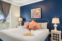 Beach Oasis: Hot Tub, Outdoor Movies, Ping Pong, Putt-Putt, Steps to Sea