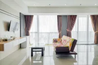 Spacious and Lavish 3Br at Hillcrest House Apartment Hotels in Cibodas