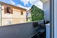 Luxury Hedone Apartment Near the Bridge with Private Spa Zone - Jacuzzi