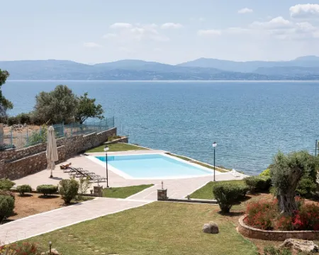 Eretria Luxurious Seafront Villa Hotels in Chalkida
