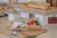 Royal Andilana Resort & Spa - breakfast