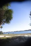 Ft Walton cozy condo w/ on-site pool. Near beaches