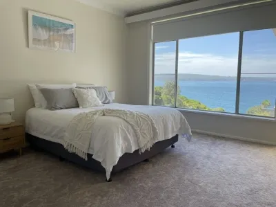 Stunning Views, central location,  spacious. Perfect  for a short or long stay