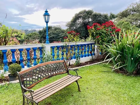 Home ranch-style closed Closest overall safety cond São Paulo Отели в г. Майринки