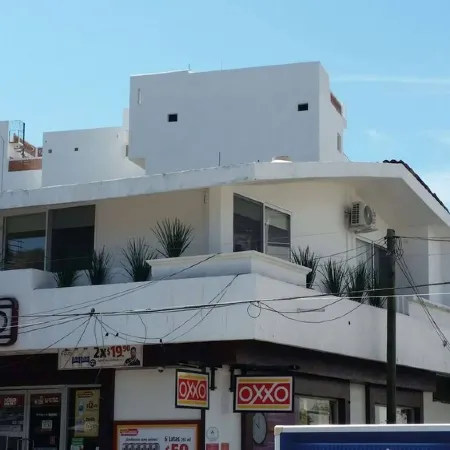 Studio near Malecón and beach//Weekly and monthly discounts available!
